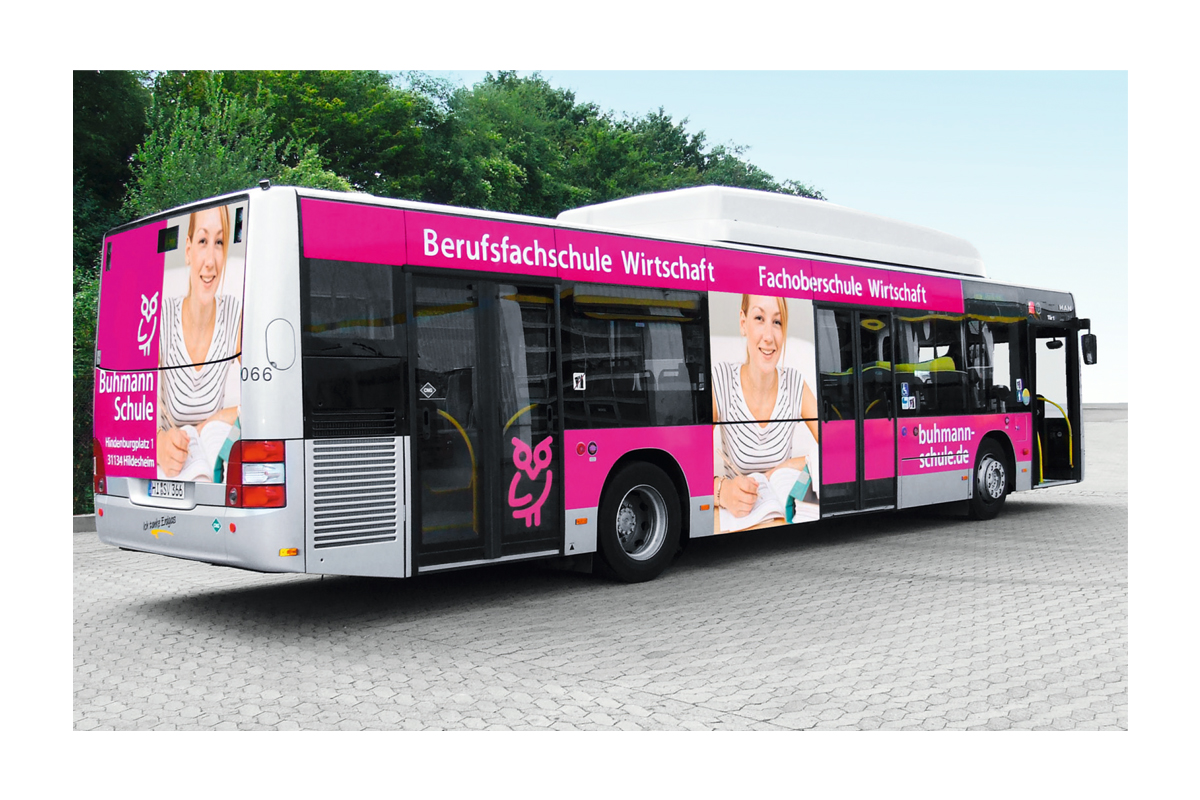 Buhmannschule Hildesheim Außenwerbung Bus